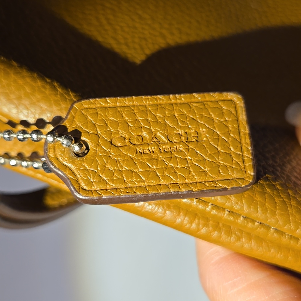 Coach Double Zipper Camel Pebbled Leather Wristlet L-8.5"XH-4.75" - Picture 9 of 14
